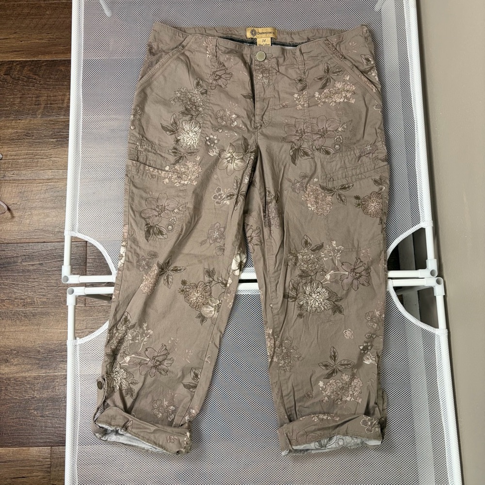 Democracy Flex-ellent Floral Cargo Pants Size 14 Khaki Tan Floral Boho Utility - Picture 2 of 16